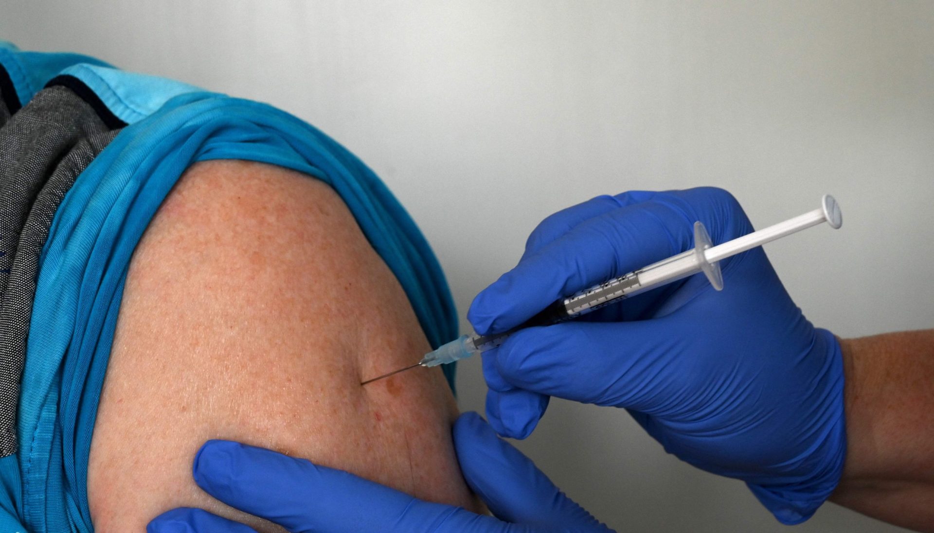 Vacinação gratuita contra a gripe arranca na segunda-feira