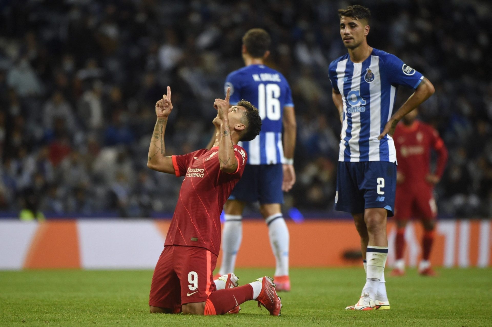 FC Porto sofre goleada e continua sem conseguir ganhar frente ao Liverpool