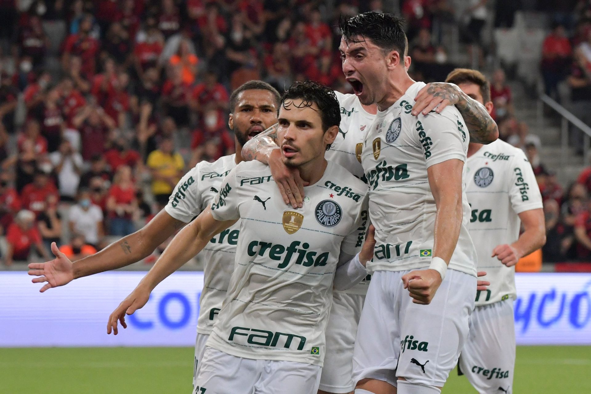 Palmeiras segura empate na primeira mão da Supertaça sul-americana