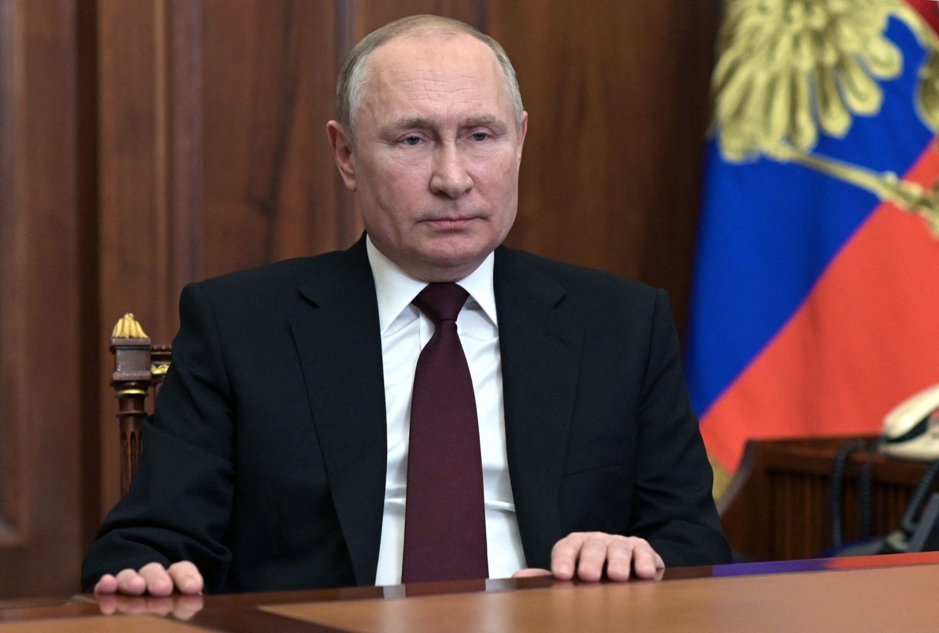 Rússia tomará &#8220;medidas de retaliação&#8221; contra as sanções impostas