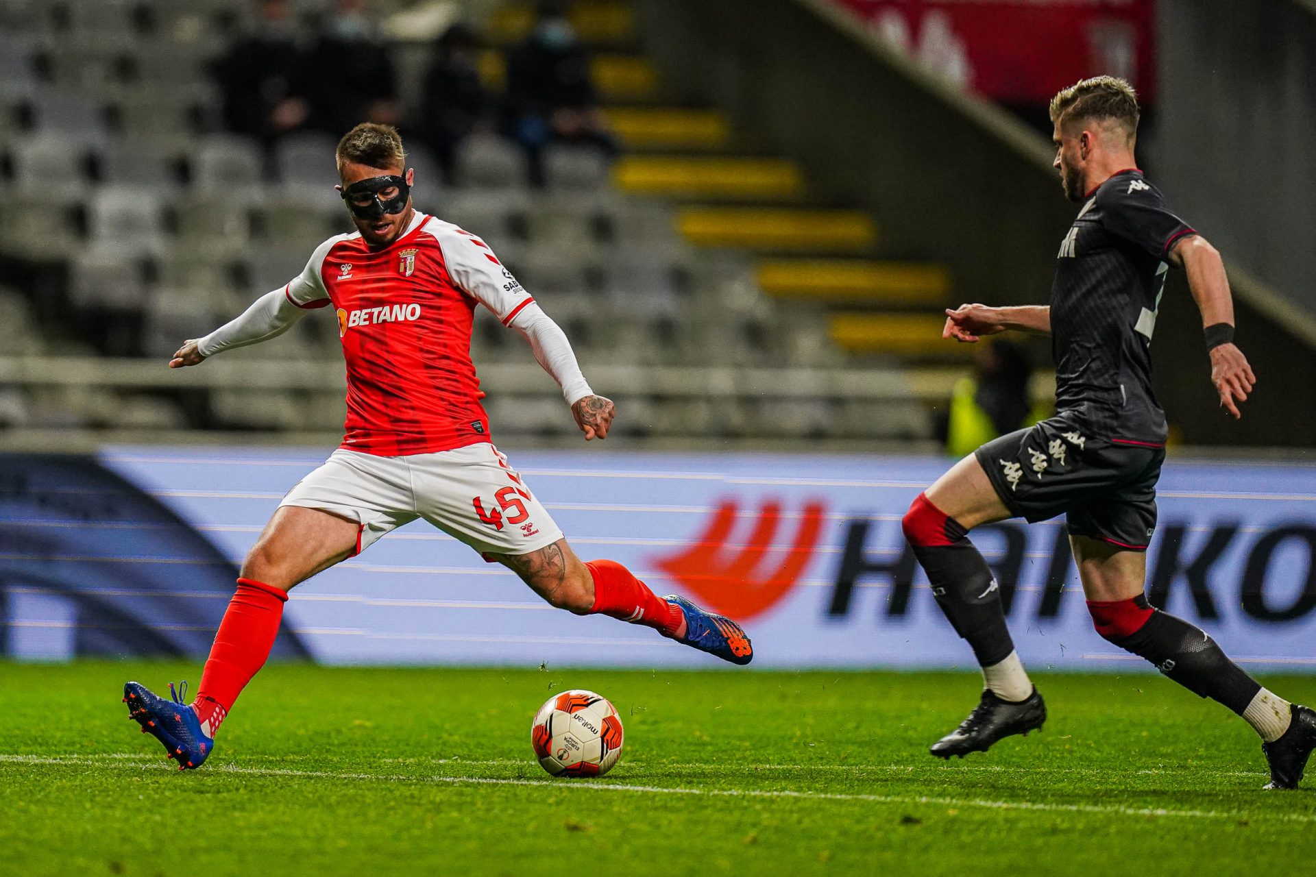 Sp. Braga vence Mónaco por 2-0 nos ‘oitavos’ da Liga Europa