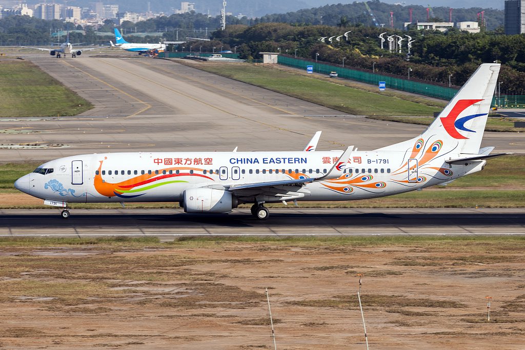 China Eastern Airlines suspende voos com mesmo modelo de avião que se despenhou
