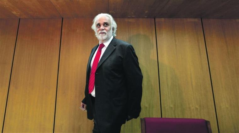 Morreu o médico João Ferreira Diniz, condenado a sete anos de prisão no caso Casa Pia
