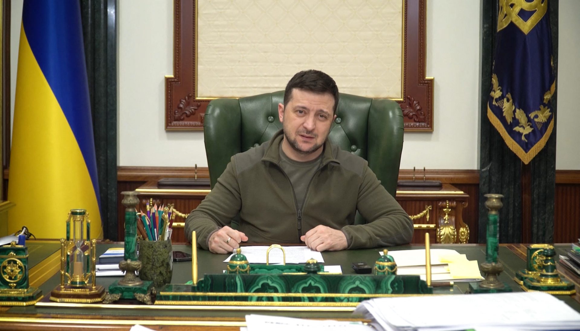 Zelensky sublinha “força, resiliência e resistência” das tropas ucranianas