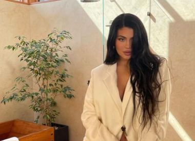 Kylie Jenner diz que ainda “não está pronta” para revelar o nome do segundo filho
