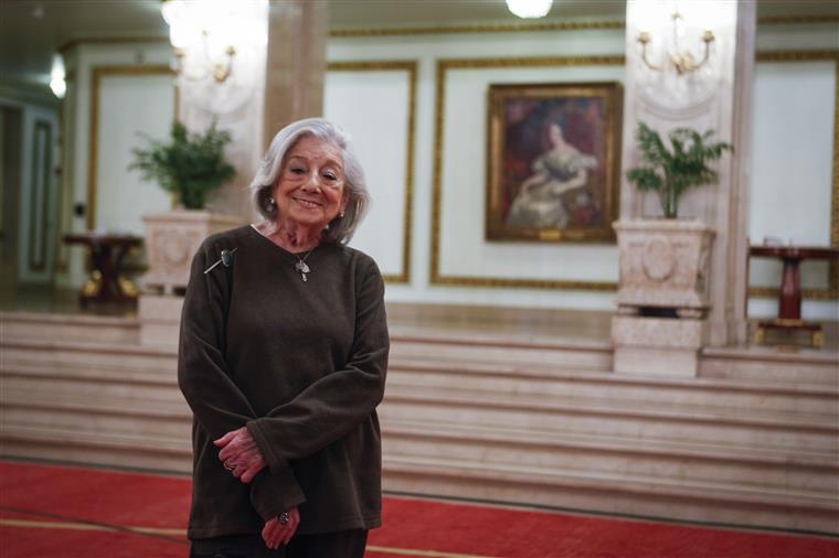 Morreu, aos 93 anos, Eunice Muñoz