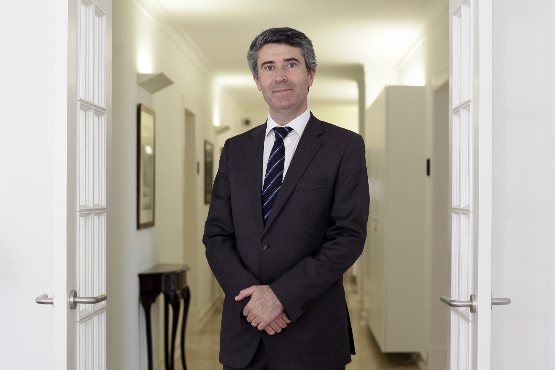 José Luís Carneiro é candidato a secretário-geral do PS