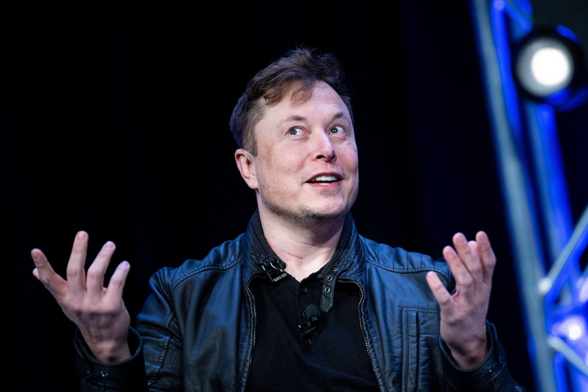 Elon Musk: O magnata que está a moldar o futuro
