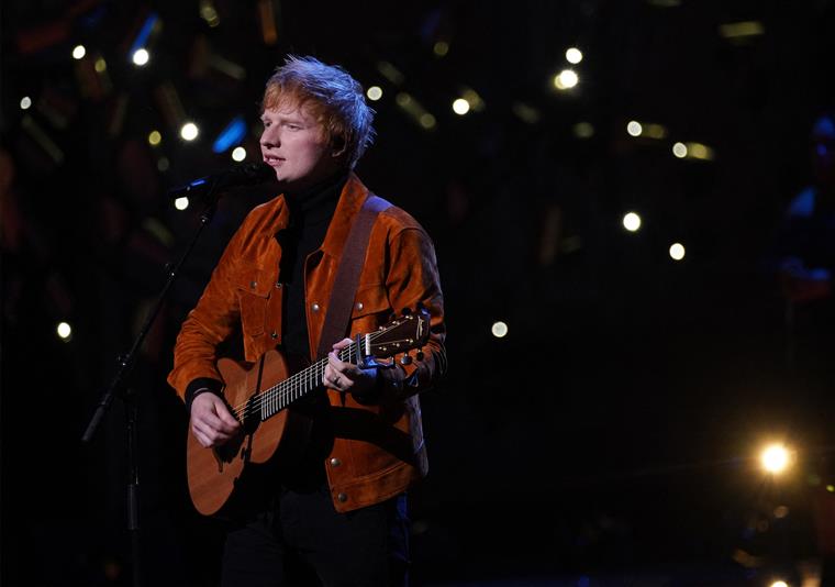 Ed Sheeran vai cantar o tema &#8220;Perfect&#8221; no Jubileu de Platina da Rainha Isabel II