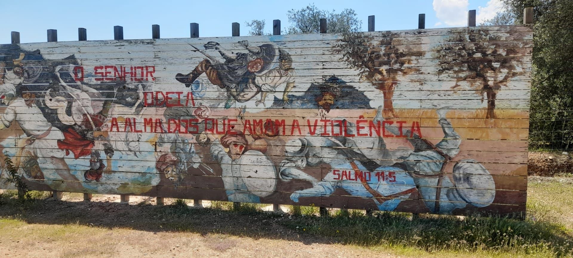 Mural dedicado à Batalha de Ourique vandalizado em Castro Verde