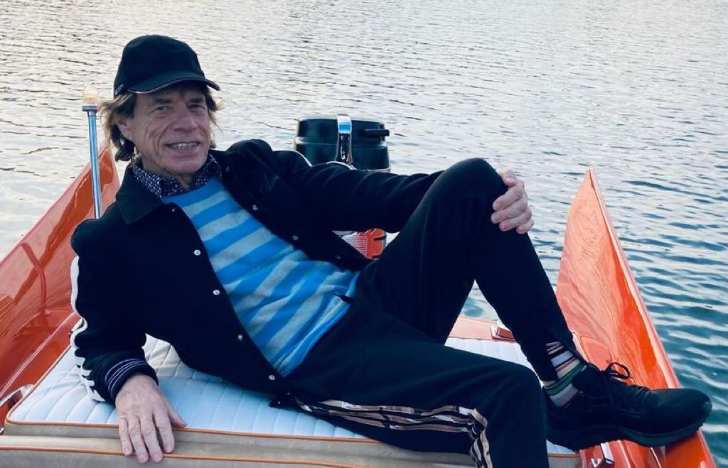Rolling Stones cancelam concerto depois de Mick Jagger testar positivo à covid-19