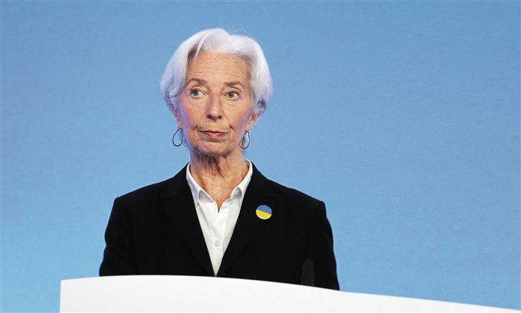 BCE. Lagarde defende uma normalização da política monetária