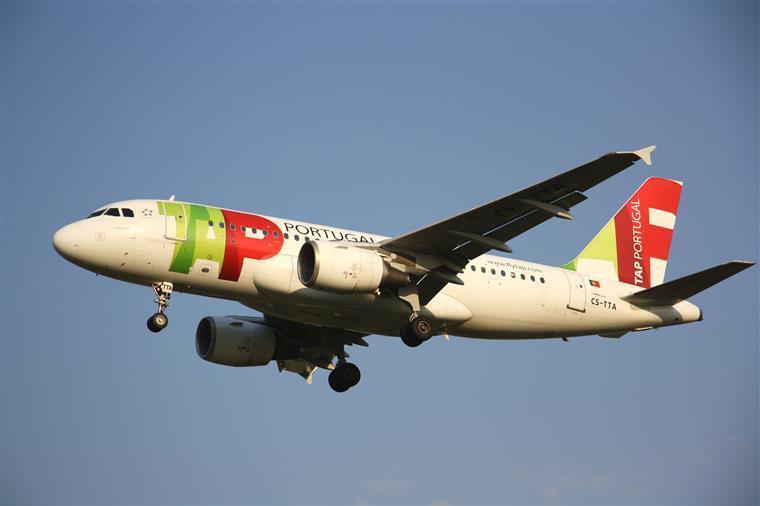 Passageiro de voo da TAP morre a bordo e obriga avião a regressar ao Porto