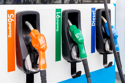 Carga fiscal na gasolina desce 0,5 cêntimos e 0,3 cêntimos no gasóleo