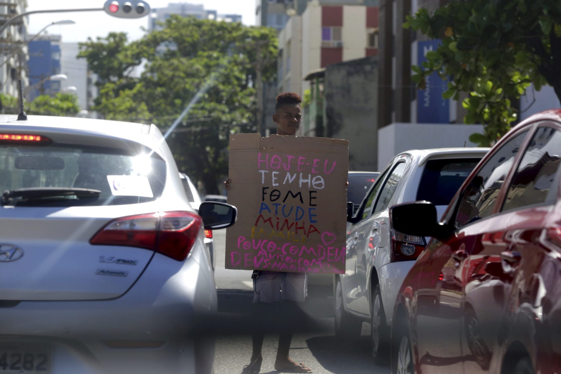 Número de pessoas a passar fome no Brasil quase duplicou em dois anos