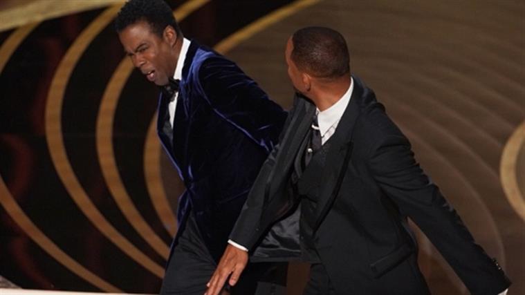 Will Smith pede desculpas a Chris Rock: “O meu comportamento foi inaceitável “