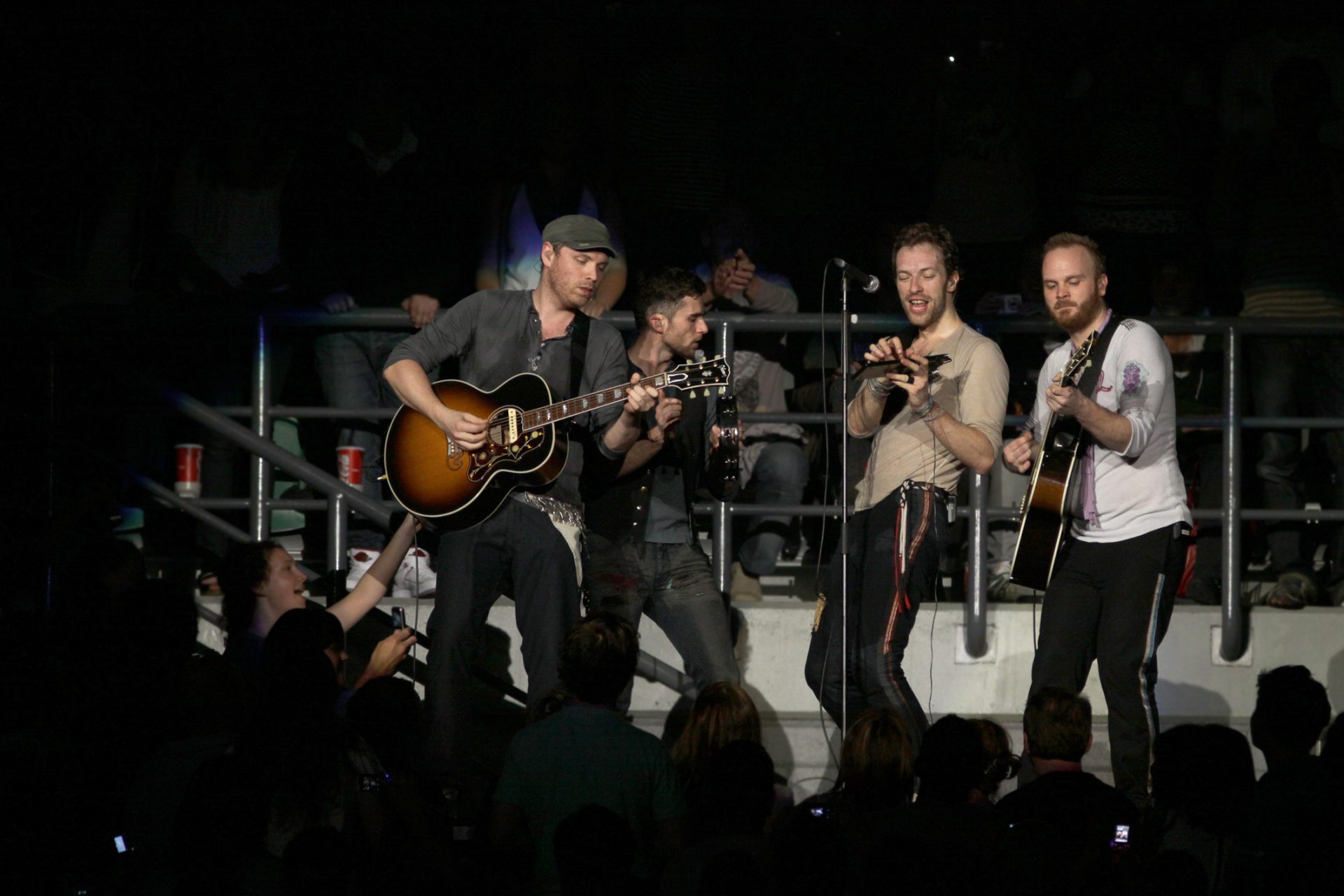 Procura por concertos da banda Coldplay atinge números inéditos em Portugal