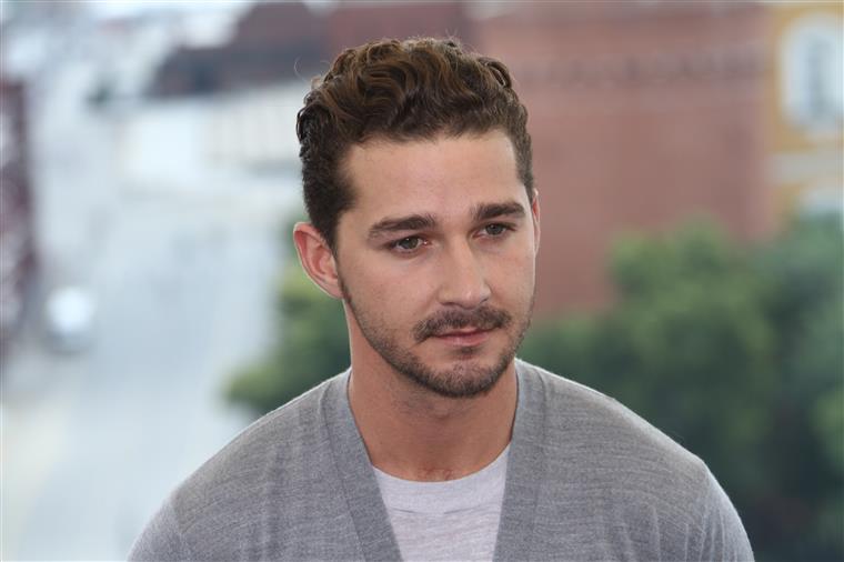 Shia LaBeouf deixou filme ou foi despedido?