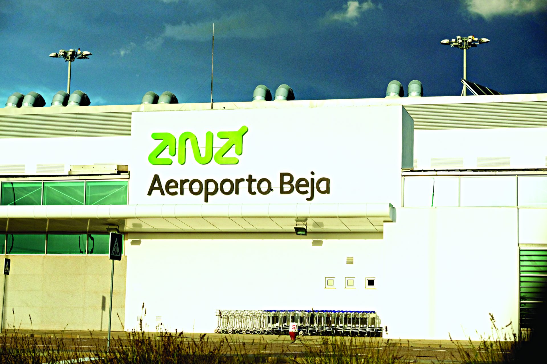 Aeroporto de Beja &#8216;pode muito bem ser mais aproveitado&#8217;