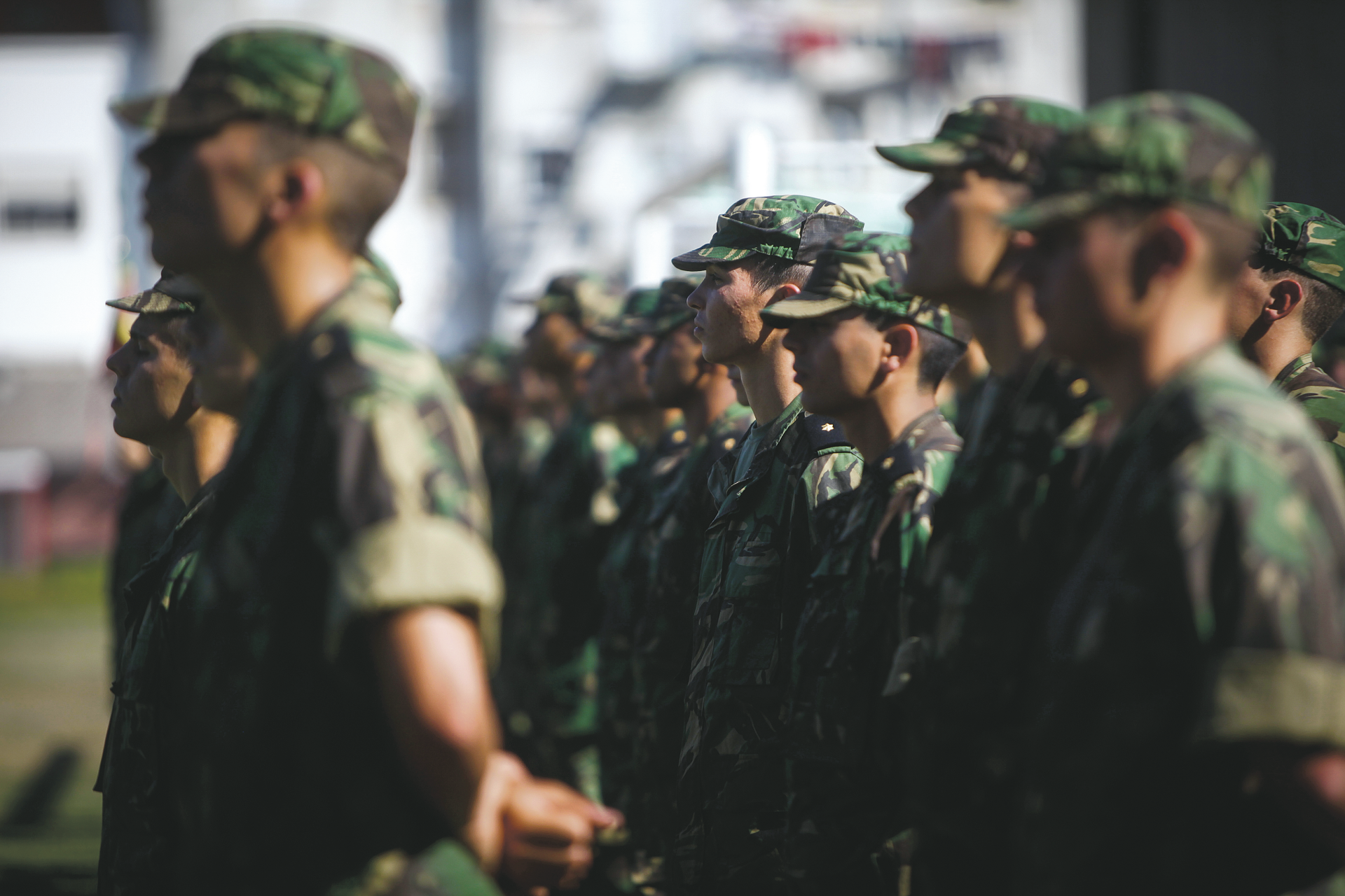 Exército suspende curso de comandos após dois militares terem sido hospitalizados