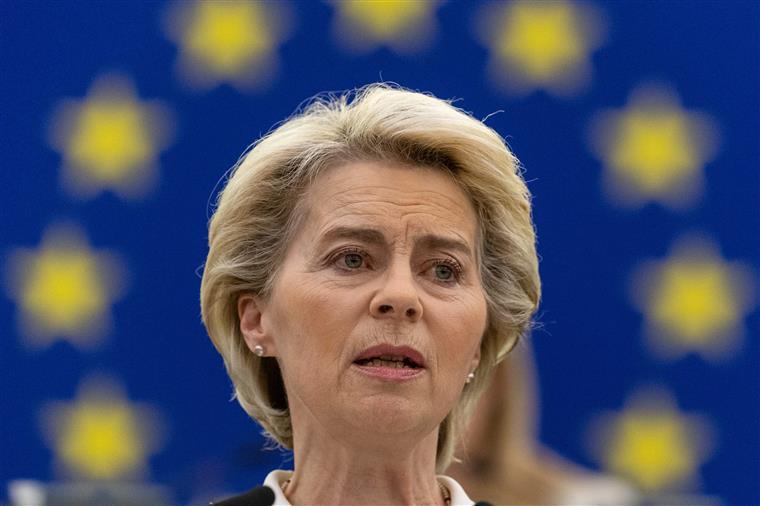 UE irá enfrentar Rússia &#8220;o tempo que for preciso&#8221;, diz Ursula von der Leyen