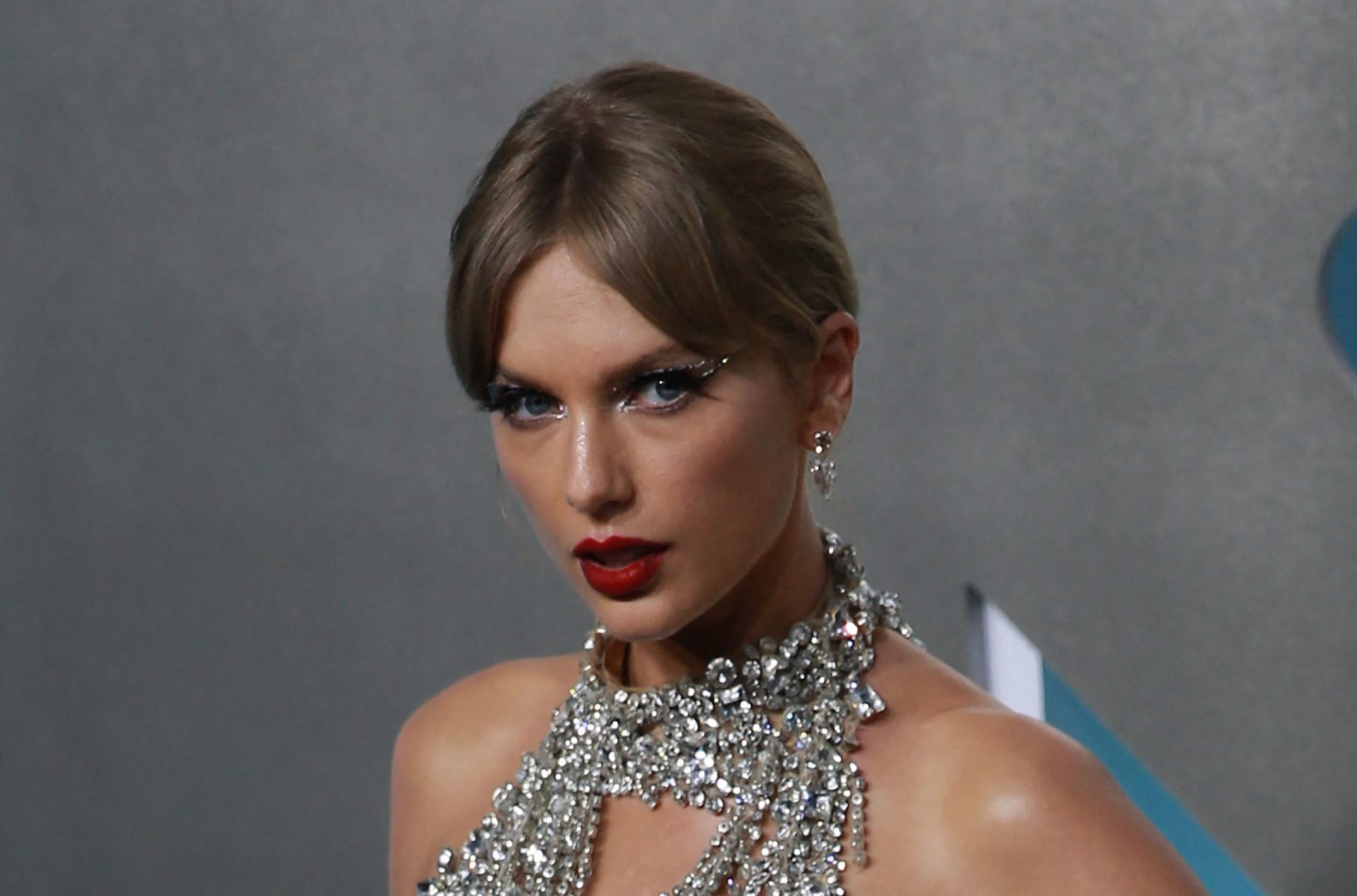 Revelação do novo álbum de Taylor Swift nos VMA’s não estava programado, e foi um sucesso
