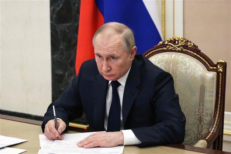 Partido de Vladimir Putin propõe referendos de anexação de territórios ucranianos ocupados pelas tropas russas