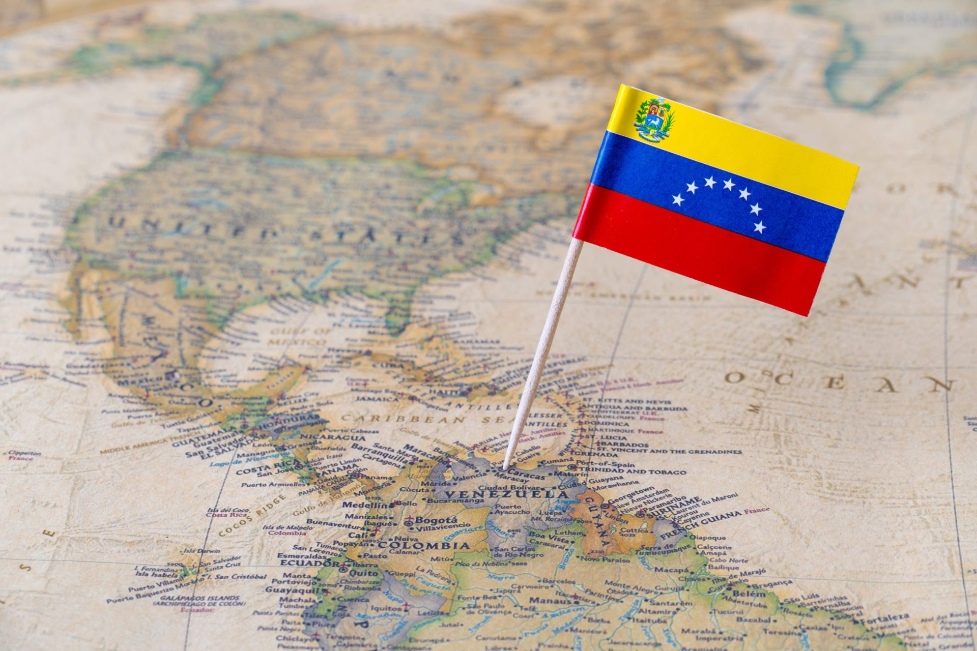 Diplomata venezuelano acusado de morte de embaixadora daquele país no Quénia