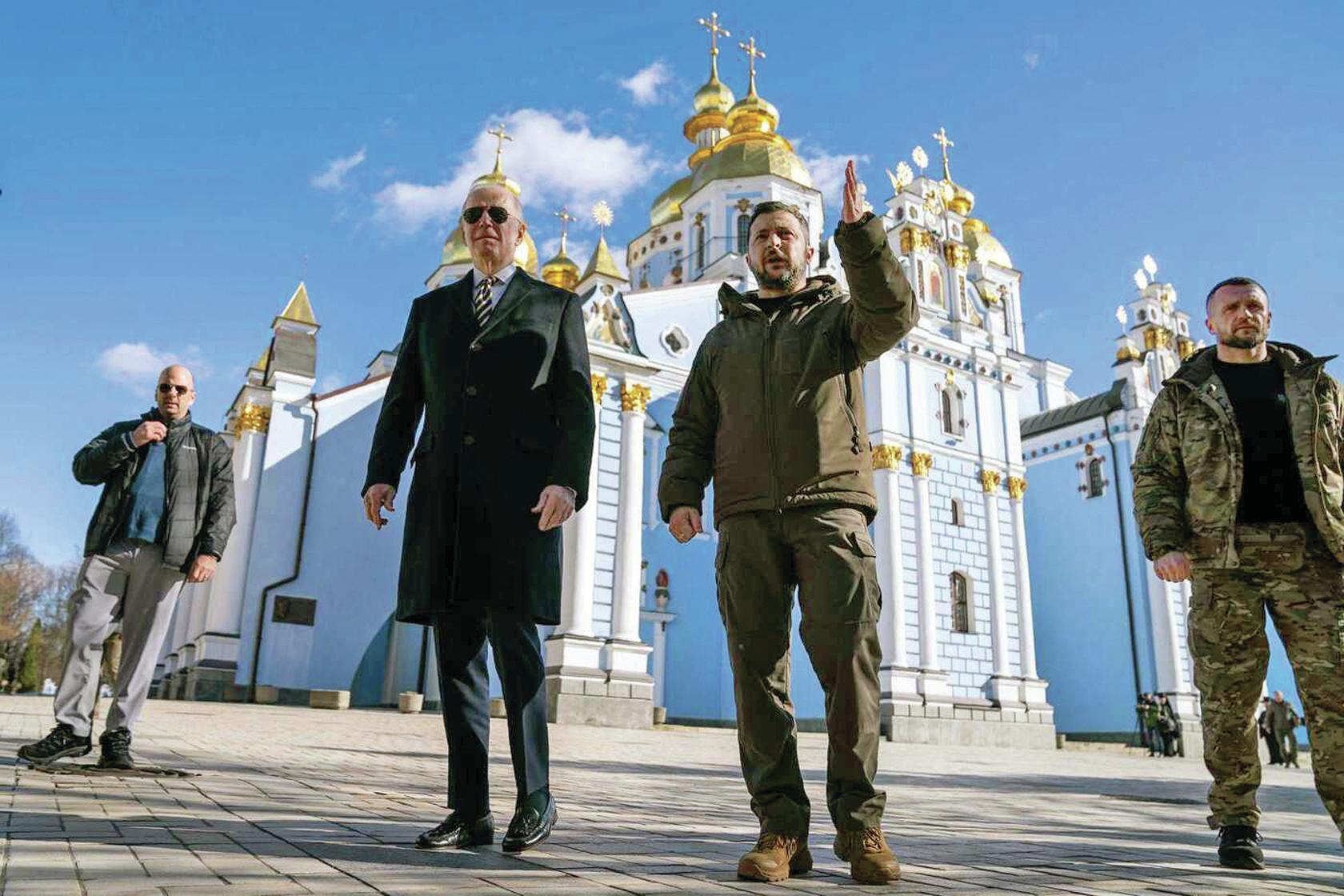 “Um ano depois Kiev continua de pé”