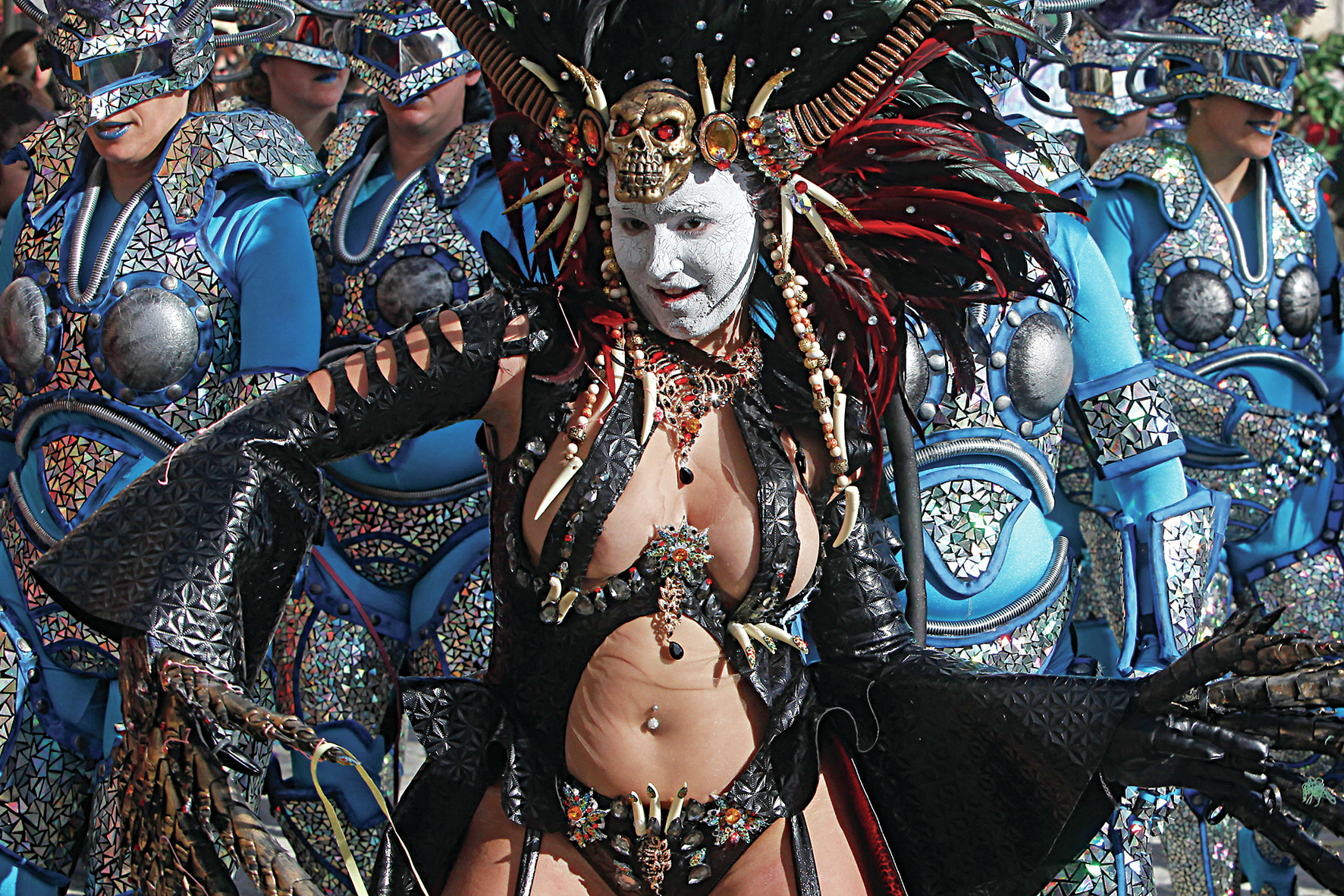 Carnaval. Festa voltou em grande ao país com gastos de milhões