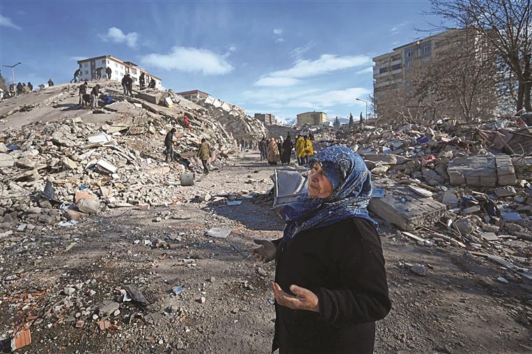 ONU denuncia violações e agressões a mulheres sírias depois do sismo