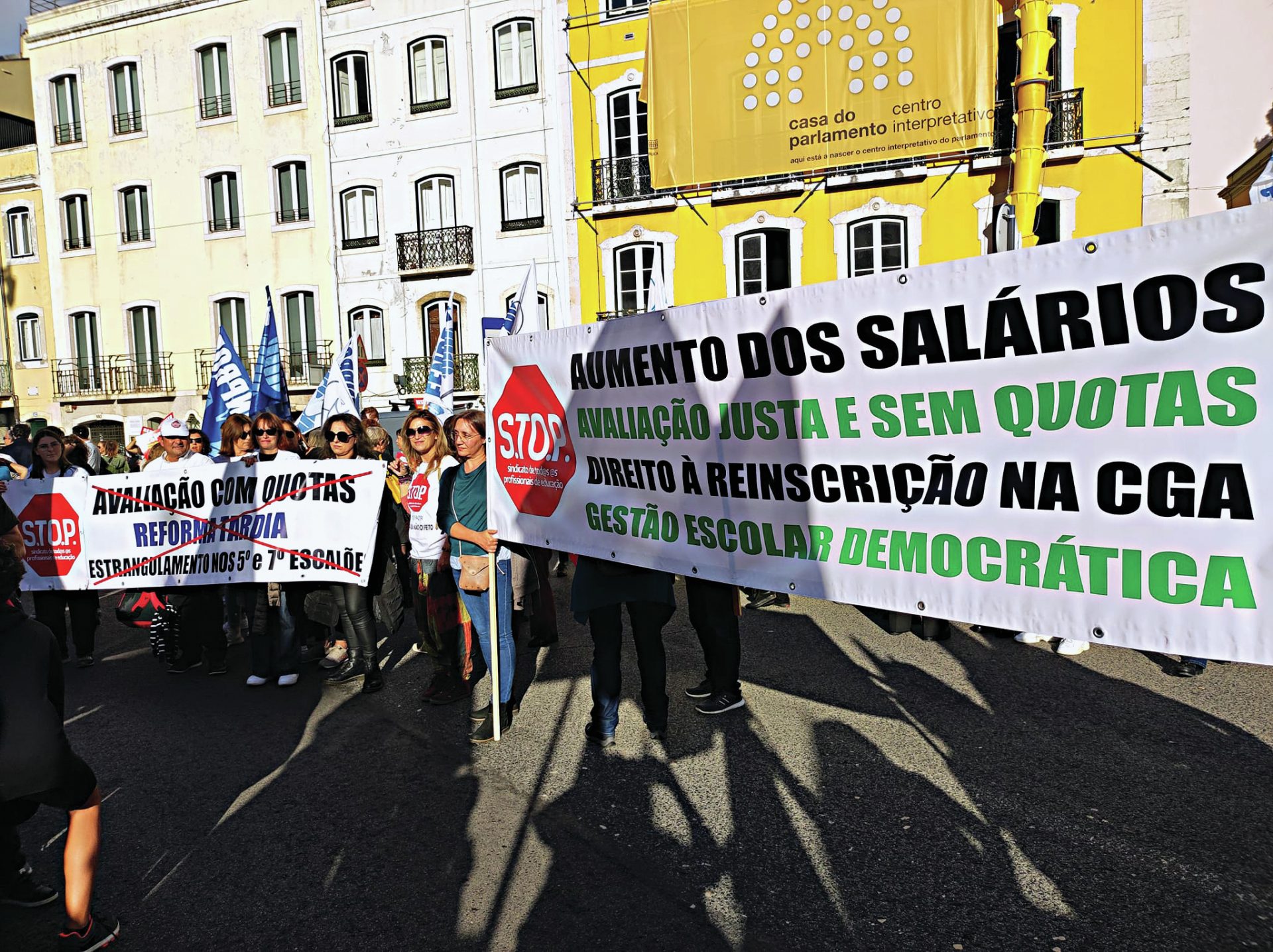 A luta dos professores continua