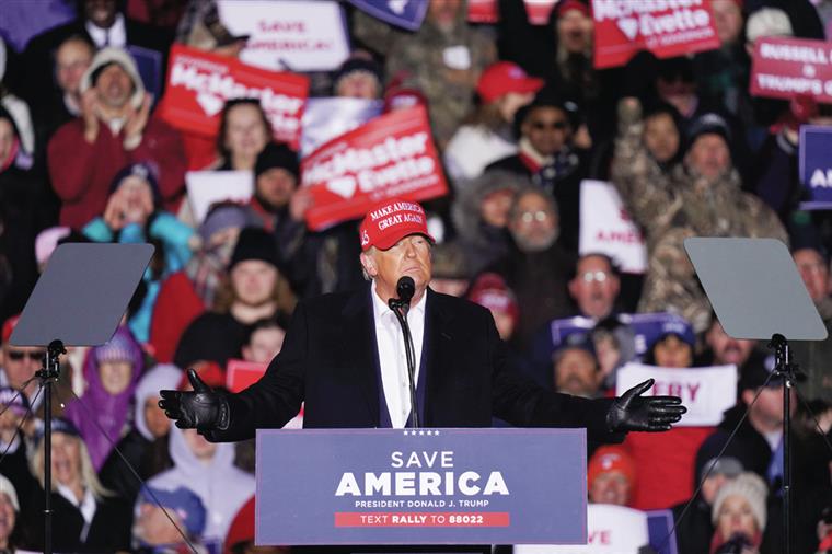 “O sonho americano está morto!”: Trump anuncia que será detido na terça-feira