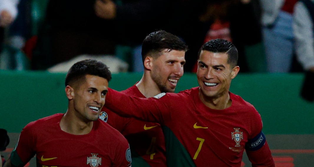 Portugal goleia Liechtenstein e começa com pé direito