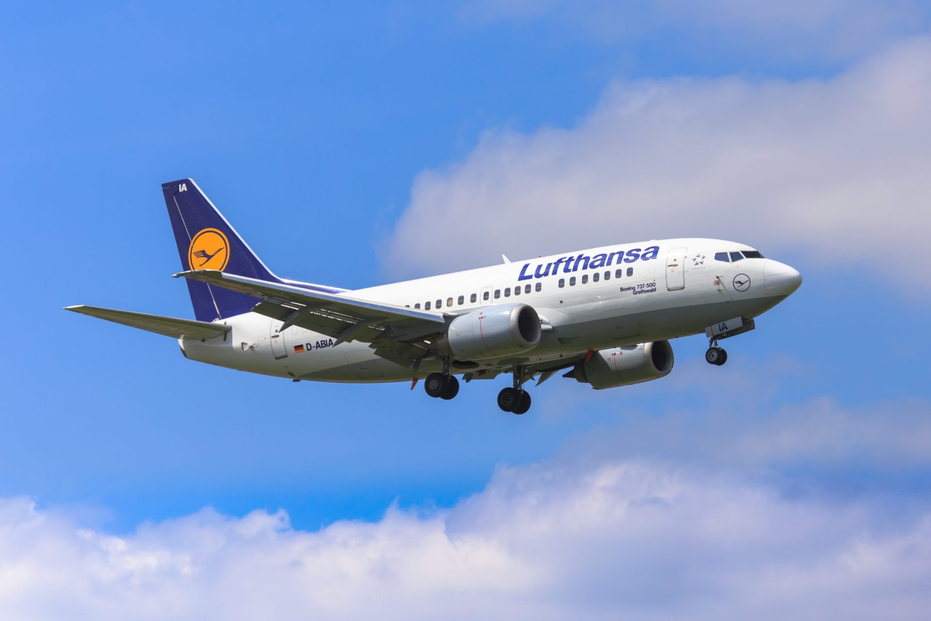 Turbulência em voo da Lufthansa faz sete feridos