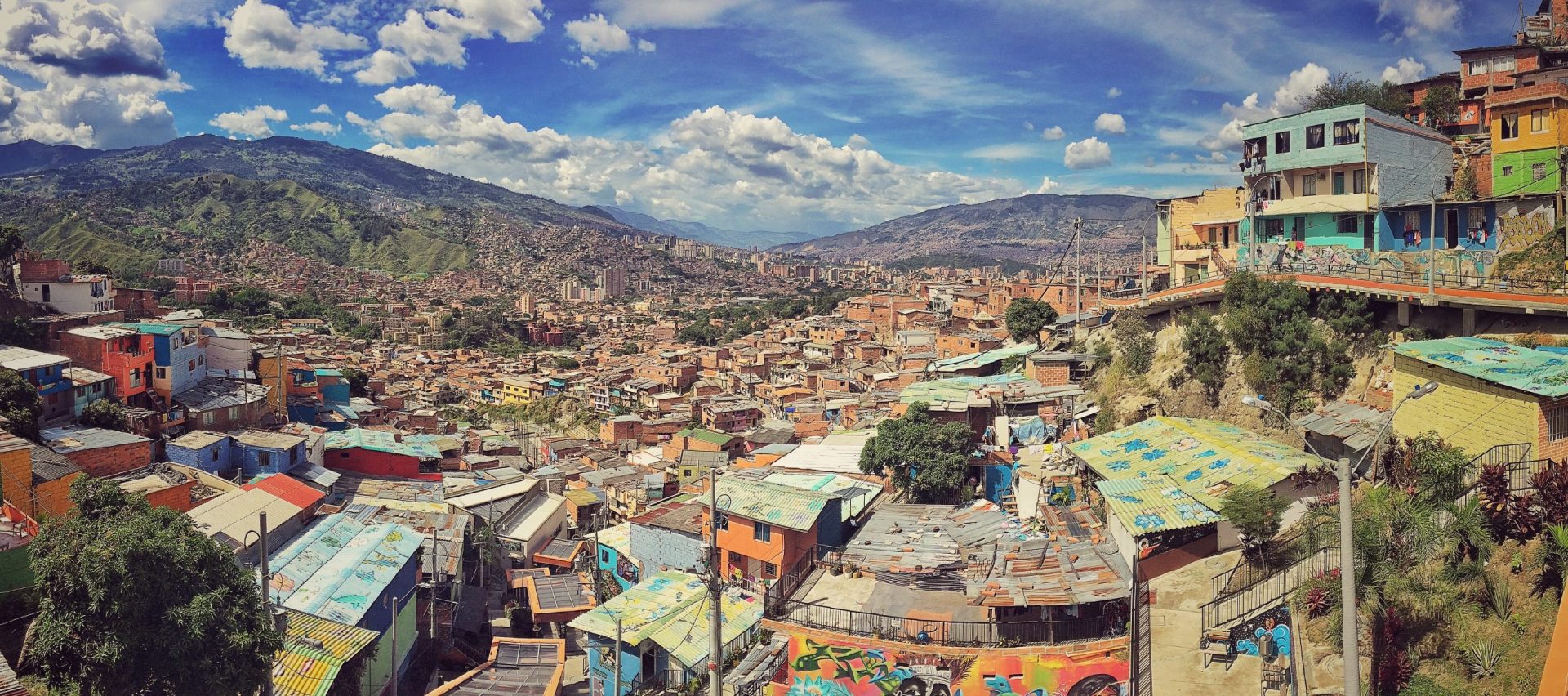 Turista britânico morto em miradouro na Colômbia