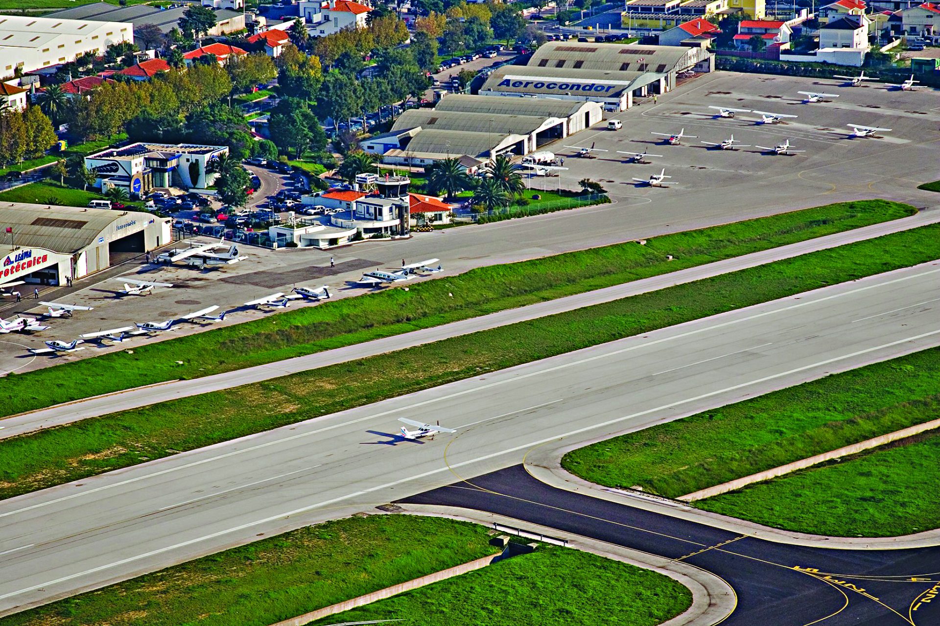 Cascais. Aeródromo com investimentos de mais de sete milhões de euros