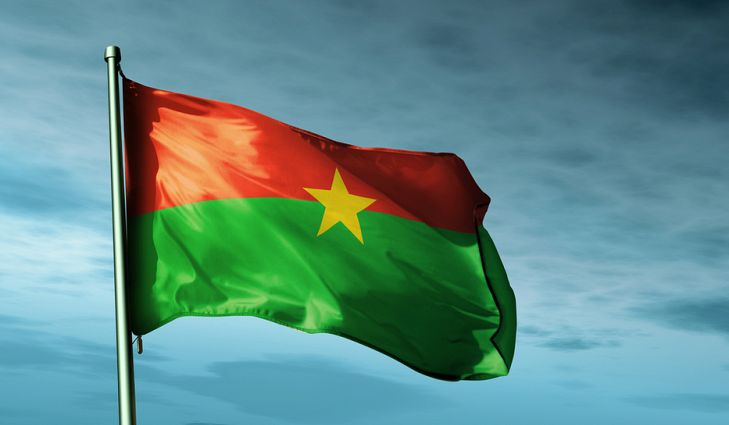 Morreram 23 soldados em ataque terrorista no Burkina Faso