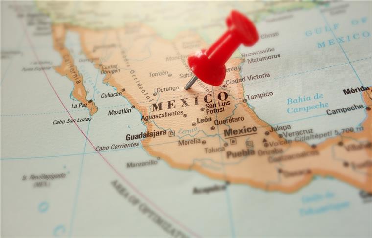 Quatro mortos em hotel de Cancún no México