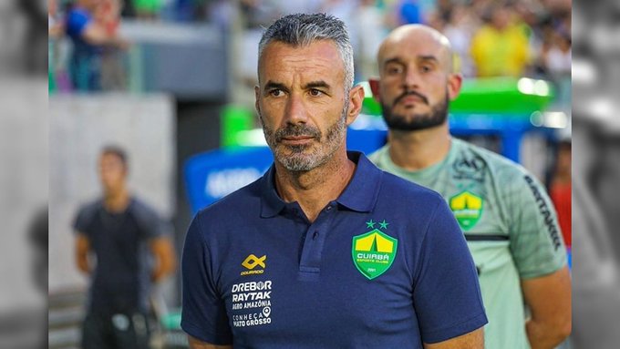 Ivo Vieira despedido do Cuiabá após goleada em casa