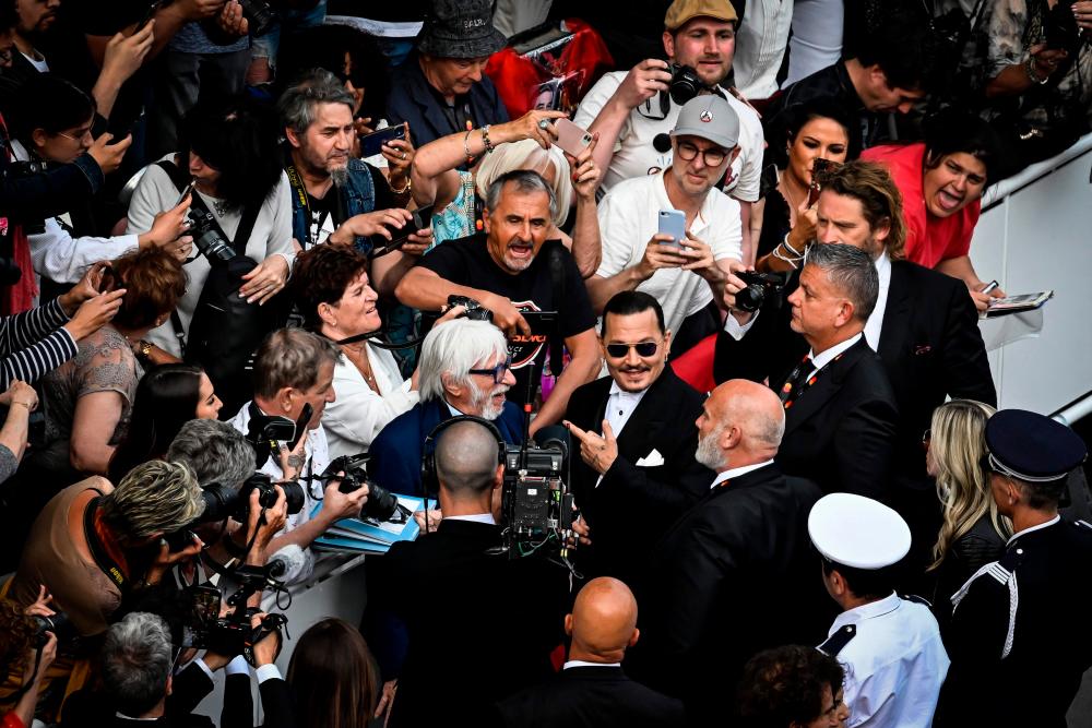 Johnny Depp: 'Não me senti boicotado por Hollywood, porque não penso em  Hollywood