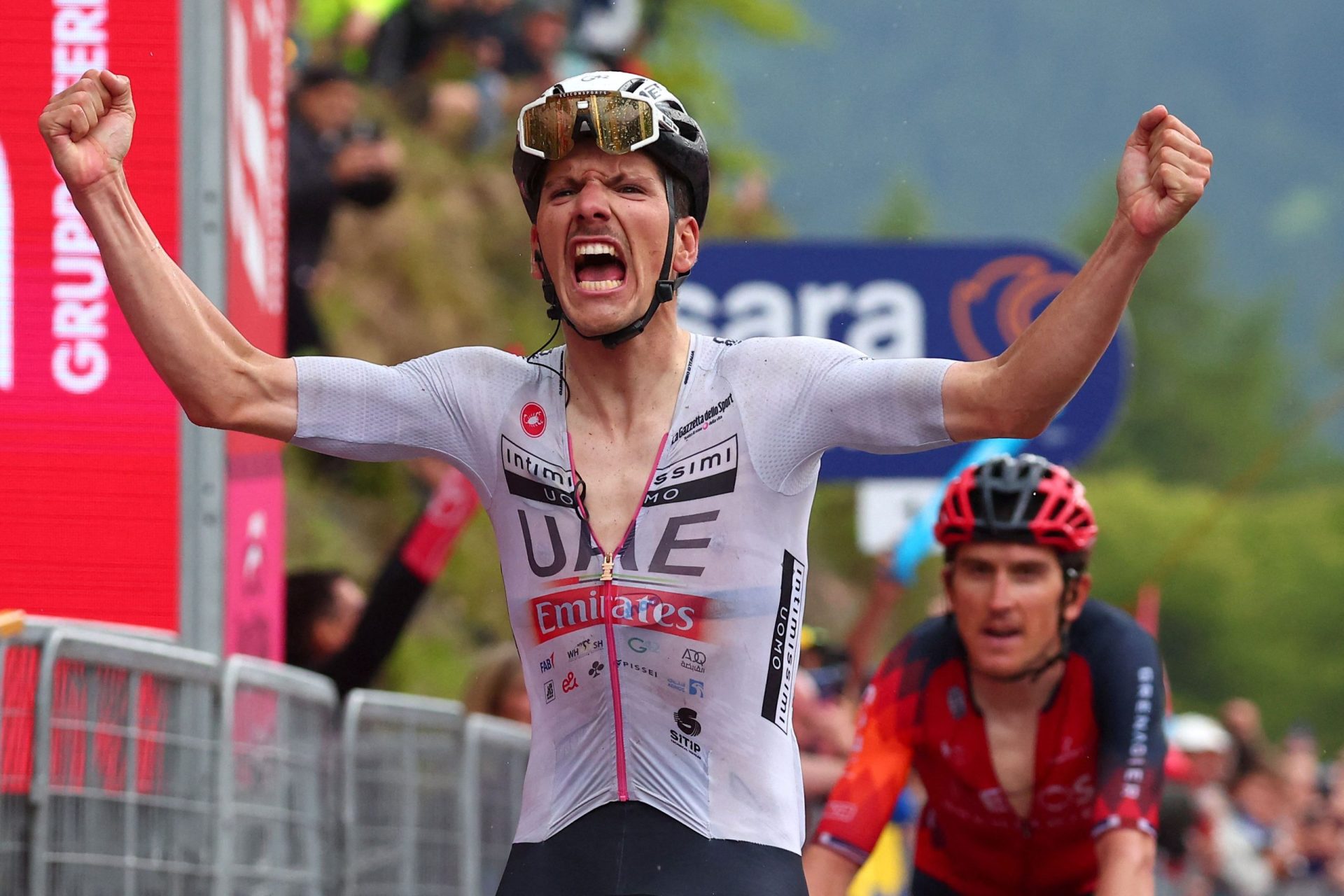 João Almeida vence 16.ª etapa do Giro de Itália