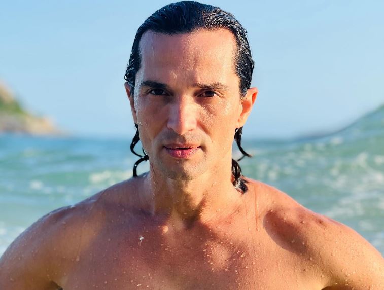 Corpo de ator brasileiro encontrado dentro de um baú enterrado após meses desaparecido