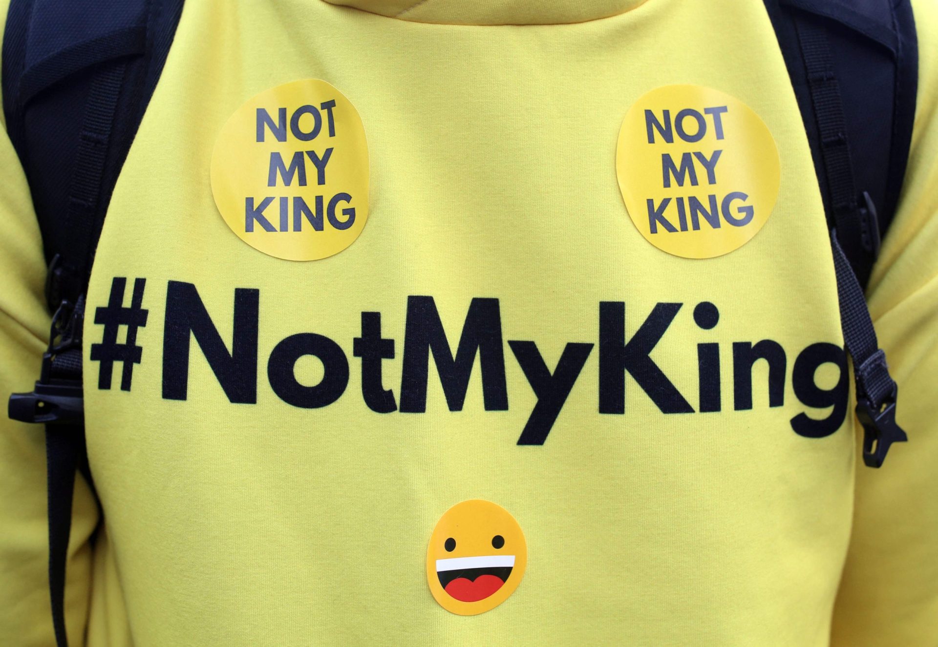 ‘Not My King’. Protesto de movimento antimonárquico Republic leva a detenções