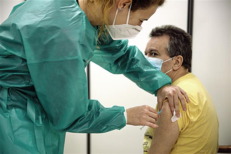 Portugal deitou ao lixo 3,5 milhões de vacinas contra a covid-19