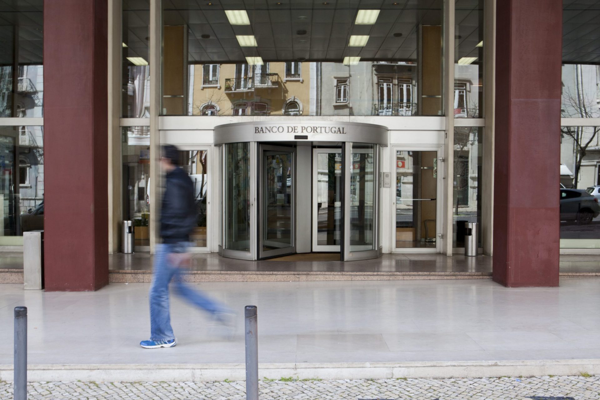 Banco de Portugal alerta para duas entidades sem autorização para exercer atividades de crédito