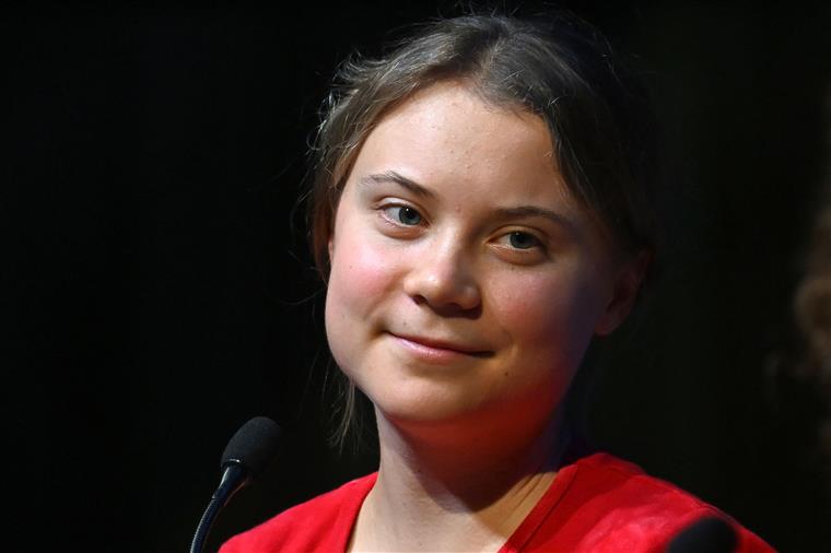 Greta Thunberg vai deixar de fazer greve escolar