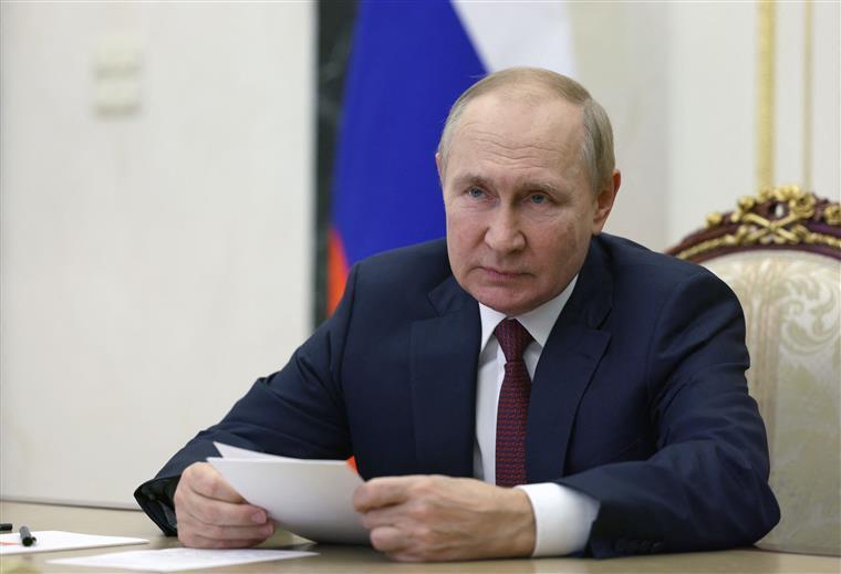 Contraofensiva ucraniana já começou, mas “sem nenhum resultado”, disse Putin