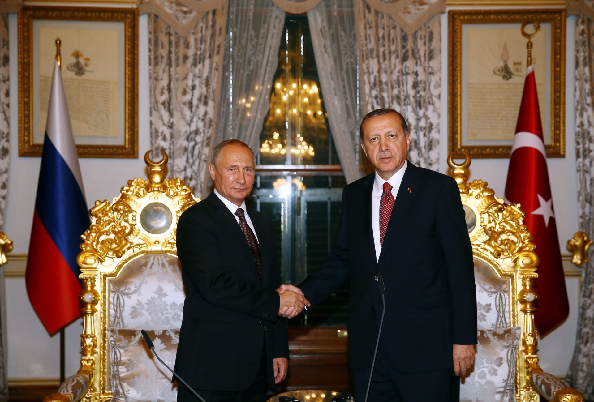 Turquia. Putin foi a Istambul para falar de energia e da Síria