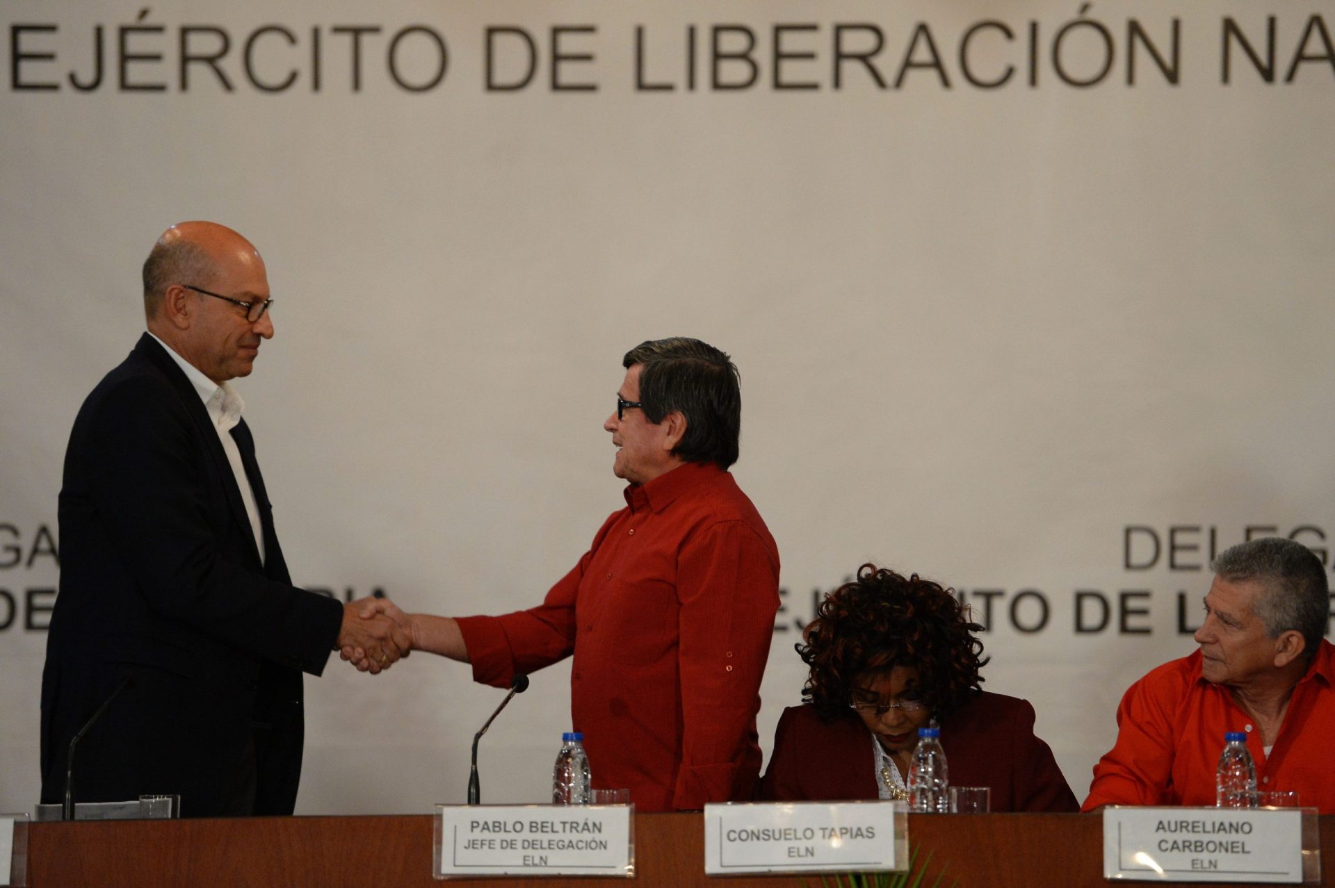Colômbia. Governo e Exército de Libertação Nacional anunciam negociações de paz